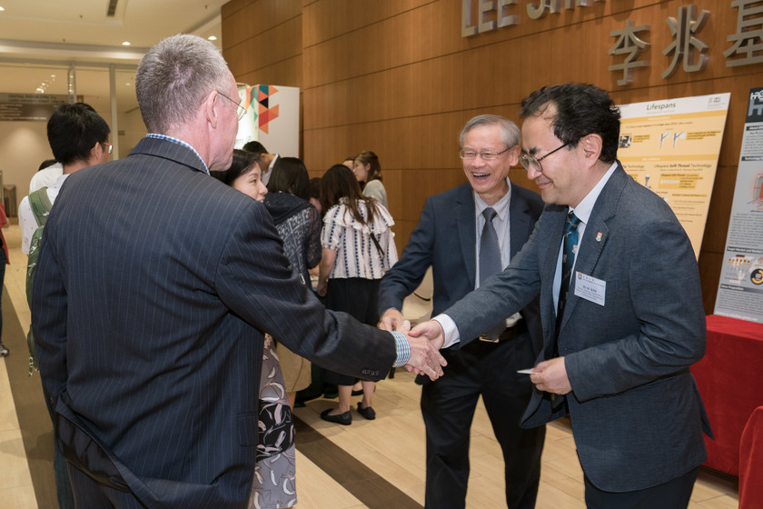 25 HKU start-up companies receive funding from TSSSU@HKU and iDendron Incubation Programme launches gallery photo 9
