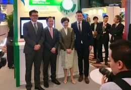 Left to right: Dr. Miles Wen, Co-Founder and CEO, Fano Labs; Prof. Victor OK Li, Co-Founder and Chaiman of the Board, Fano Labs; Mrs. Carrie Lam, Chief Executive, HKSAR; Dr. Albert Lam, Chief Scientist, Fano Labs.